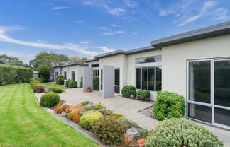 44 Glenroy Park Drive, Waikiwi