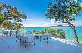 2/48A Seacliffe Avenue, Belmont