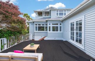 49 Tio Tio Road, Miramar