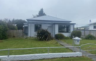 8 Helena Street, Lumsden