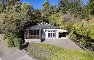 105 Kaikorai Valley Road, Glenross