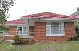 174 Hillsborough Road, Hillsborough