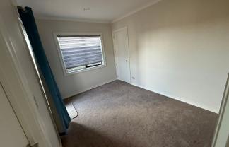 2 Hing Street, Flat Bush