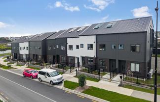 3/2 Firebrick Way , Hobsonville