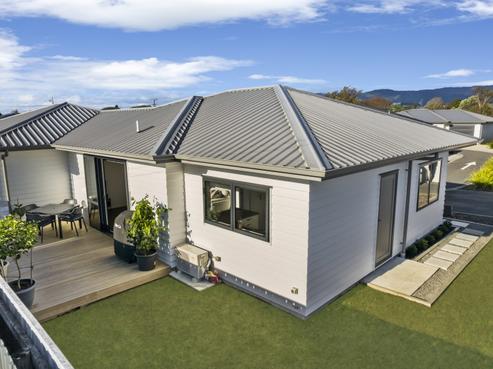 7/17 Waerenga Road, Otaki