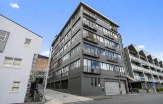 3E/15 Augustus Terrace, Parnell