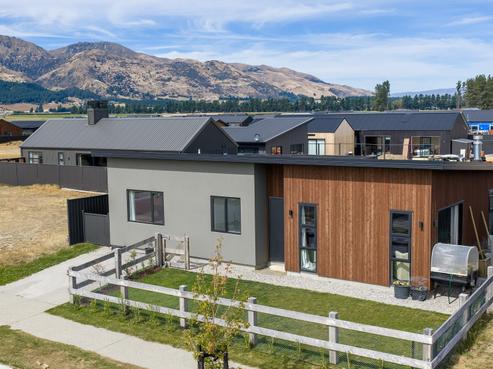 5 Riley Street, Lake Hawea