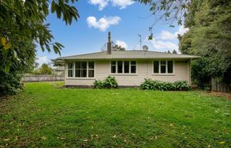 11 Churchill Street, Pahiatua
