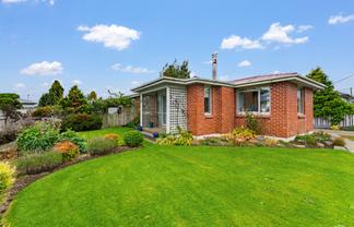 17 Lawrence Street, Gore