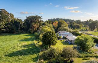 317 Wood Street, Greytown