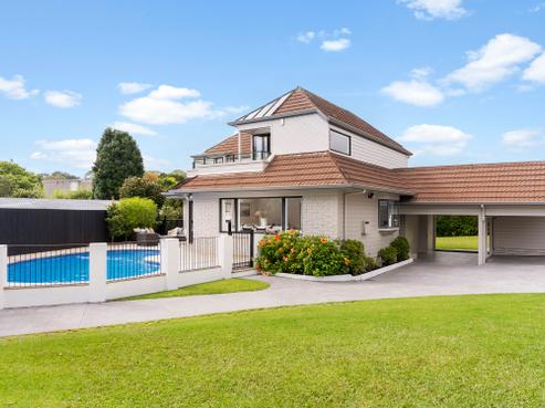 10 Springfield Street, Forrest Hill