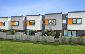 198D  Forrest Hill Road, Forrest Hill