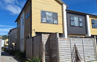 2 Te Ara O Ralph Olsen, Wainuiomata