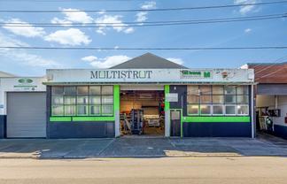PETONE WAREHOUSE WITH TENANCY