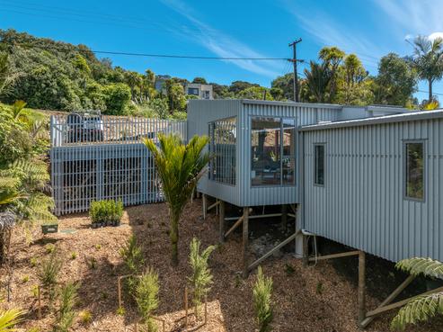 5 Onetangi Road, Onetangi