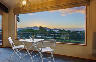 9 Frances Street, Waikanae Beach