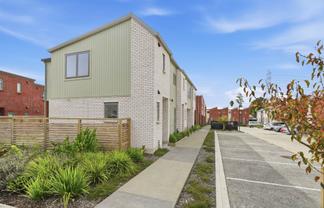 65 Te Ara Wai, Mangere East