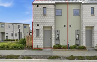 65 Te Ara Wai, Mangere East