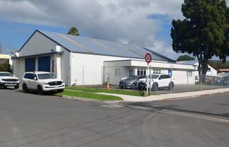 A well-located versatile commercial building