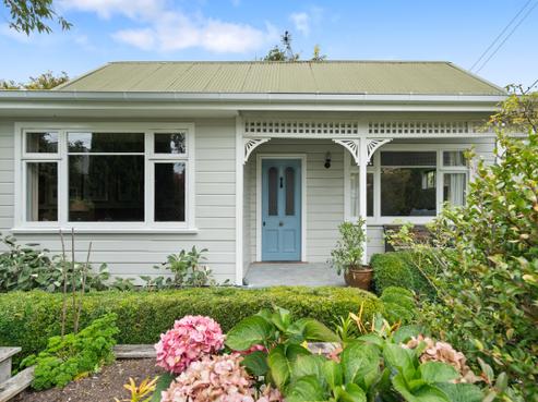 30 Elm Grove, Linwood