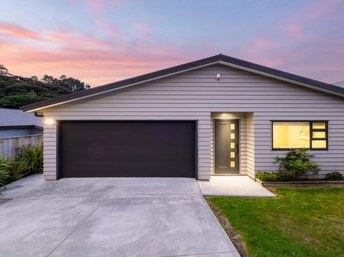 12 Moonsail Drive, Paremata