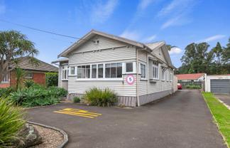 Character Investment - Prime Kensington Location