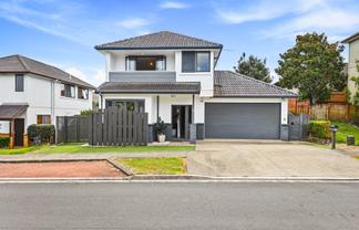 20 Greenbough Lane, Greenhithe