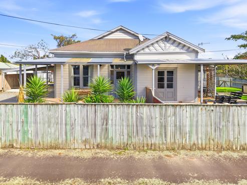 9 Cambridge Street, Pahiatua