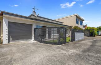 3/214 Annesbrook Drive, Wakatu