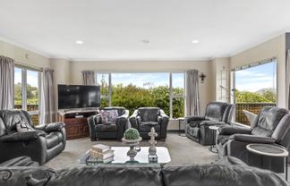 10 Astelia Way, Waipahihi