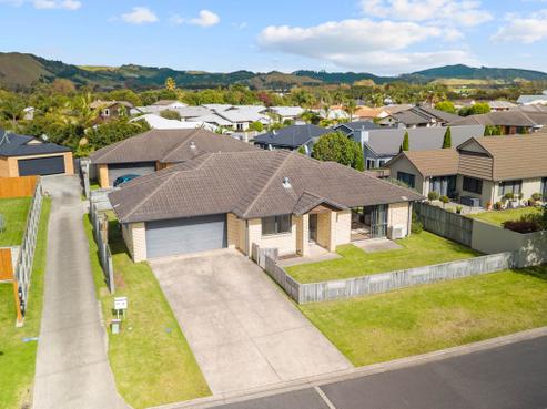75 Twin Oak Avenue, Papamoa