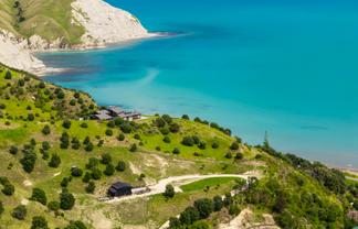 87 Lochiel Street, Mahia