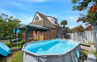 46 Vintage Drive, Henderson