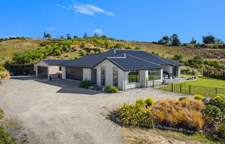 129 Tiro Kina Road, Tasman