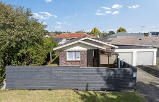 1/14 Balgowan Terrace, Conifer Grove