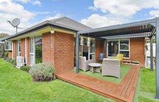 2/43 Kedleston Drive, Avonhead