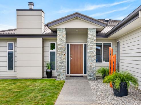 50 Kapiti Drive, Poraiti