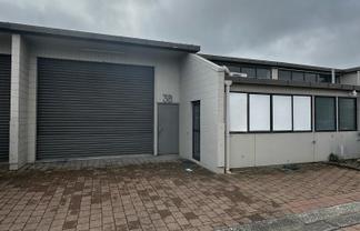 Functional 169sqm Industrial in Henderson