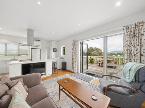 133 Nevay Road, Miramar