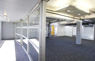 MT EDEN OFFICE WITH FOUR CAR PARKS INCLUDED