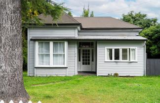 364-364A Clifford Street, Mangapapa