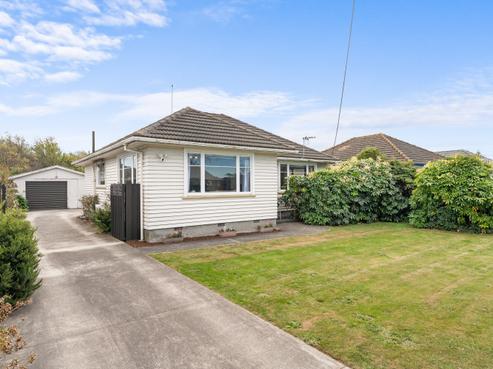 120 Springs Road, Hornby