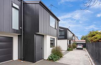 16B Champion Street, Saint Albans