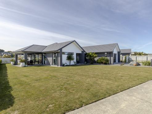44 Coby Sydney Drive, Bell Block