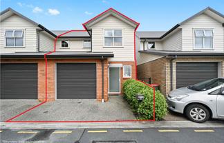 59 Chiefs Court, Hamilton East