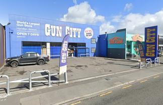 High Profile with Parking on Anglesea