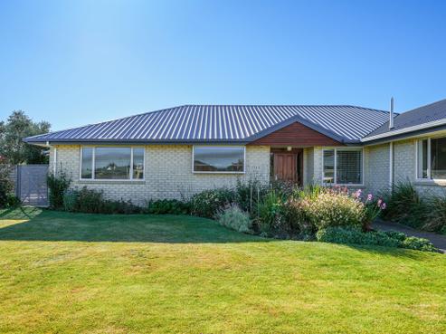 4 Devon Crescent, Darfield