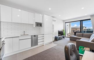 213/81 Mapou Road, Hobsonville