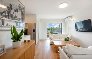 16/83 Lake Road, Devonport