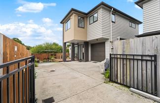 14B Evans Road, Weymouth